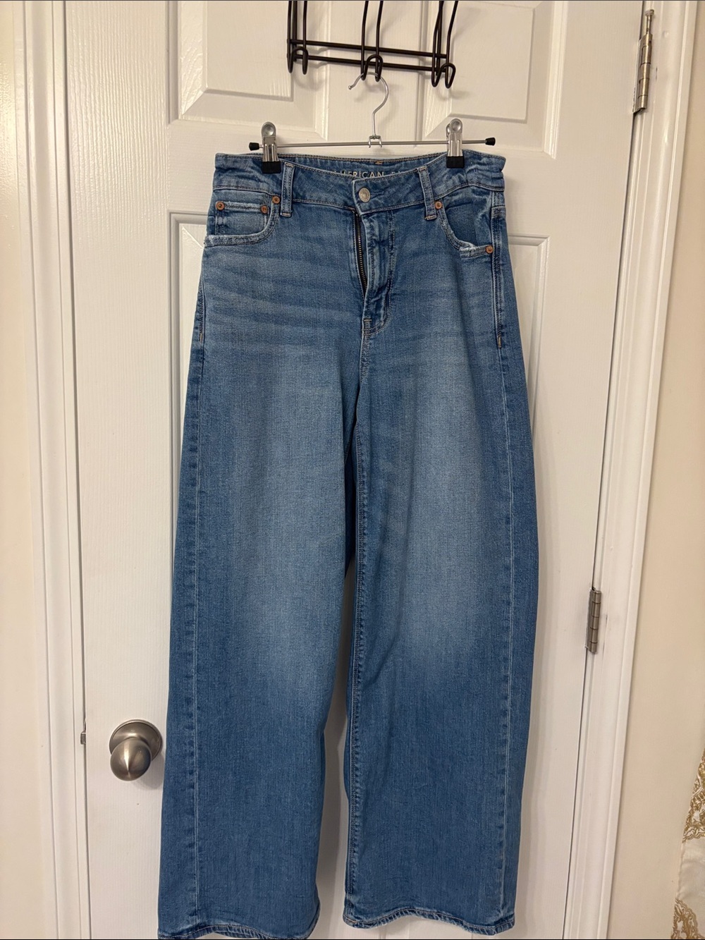 American Eagle Outfitters Light Blue Wide-Leg Jeans